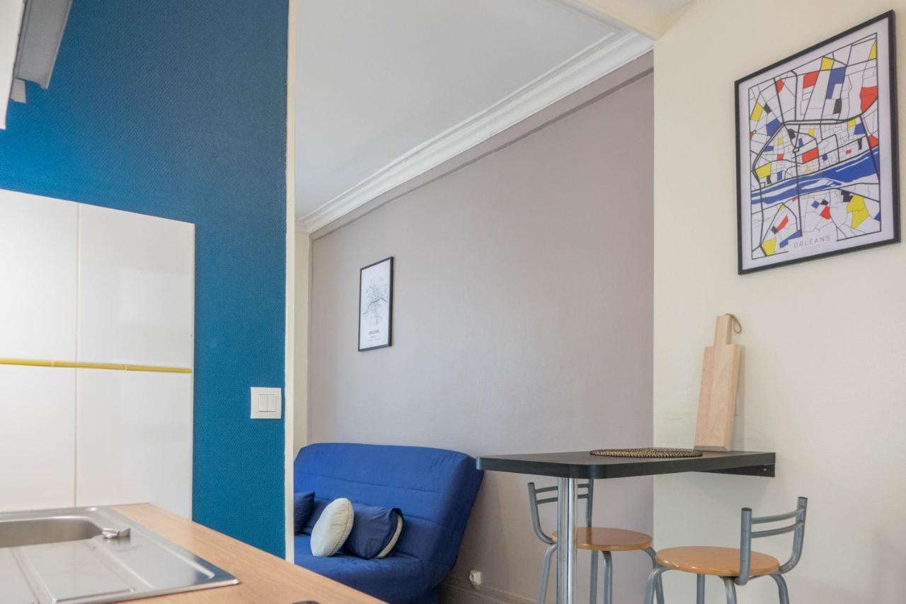 Le Penseur Studio Apartment Orleans Exterior photo